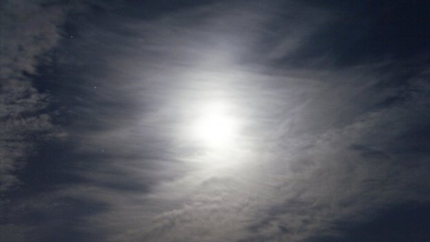 cloudy moon timelapse