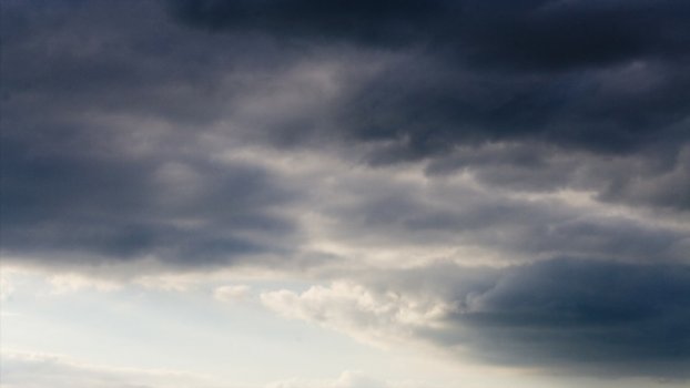 dark clouds timelapse