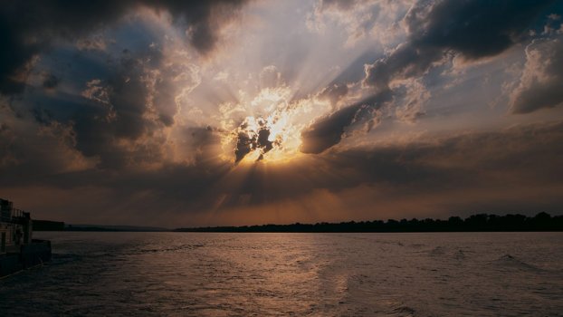 Timelapse danube sunset