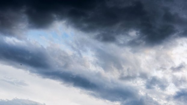 Timelapse clouds close