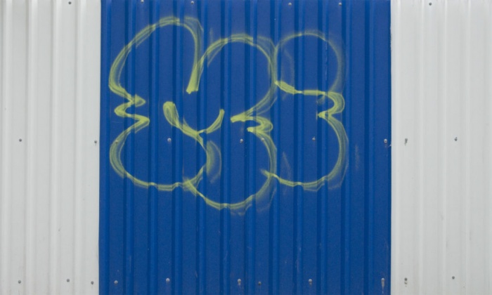 bad grafiti metall wall texture 2k