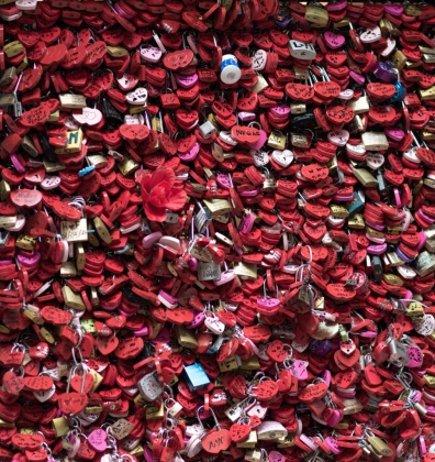 thousend red locks texture