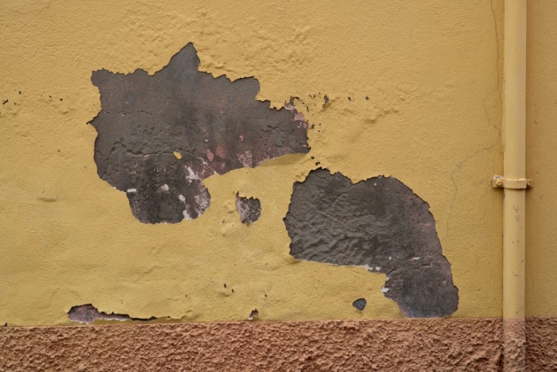 OpenfootageNET_texture_holeinplaster (1 von 4)